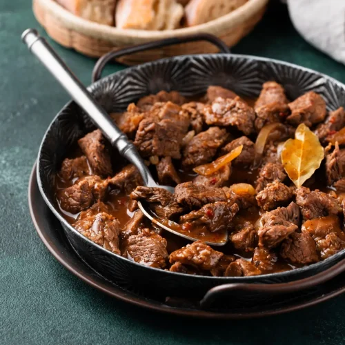 Plat boeuf stroganoff