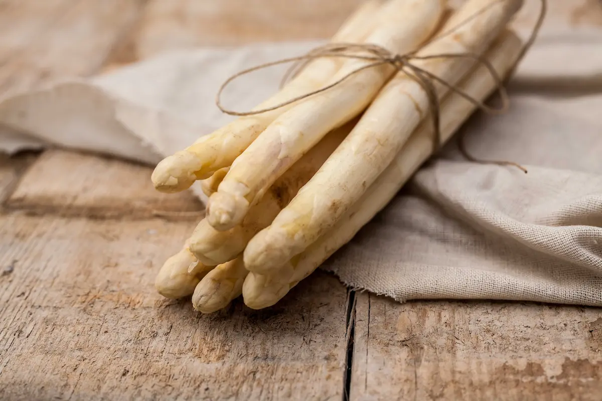 Cuisson des asperges blanches au Cookeo