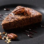 Part de brownie aux noix de pécan