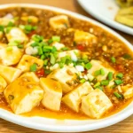 Assiette de curry de tofu