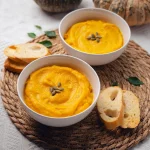 Bol de purée de butternut et pomme de terre