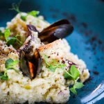 Assiette de risotto aux moules