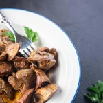 Assiette de fricassée de foie de veau