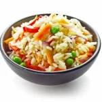 Bol de riz pilaf à la macédoine